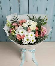 Букет цветов из:  Розы, Лизиантусы и Хризантемы в Вад