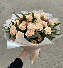 Букет Кремовые розы Латте в Вад