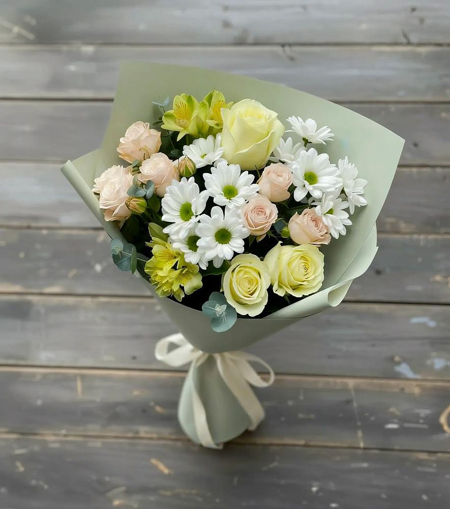 Букет цветов из: Альстромерии, Розы и Хризантемы в Вад