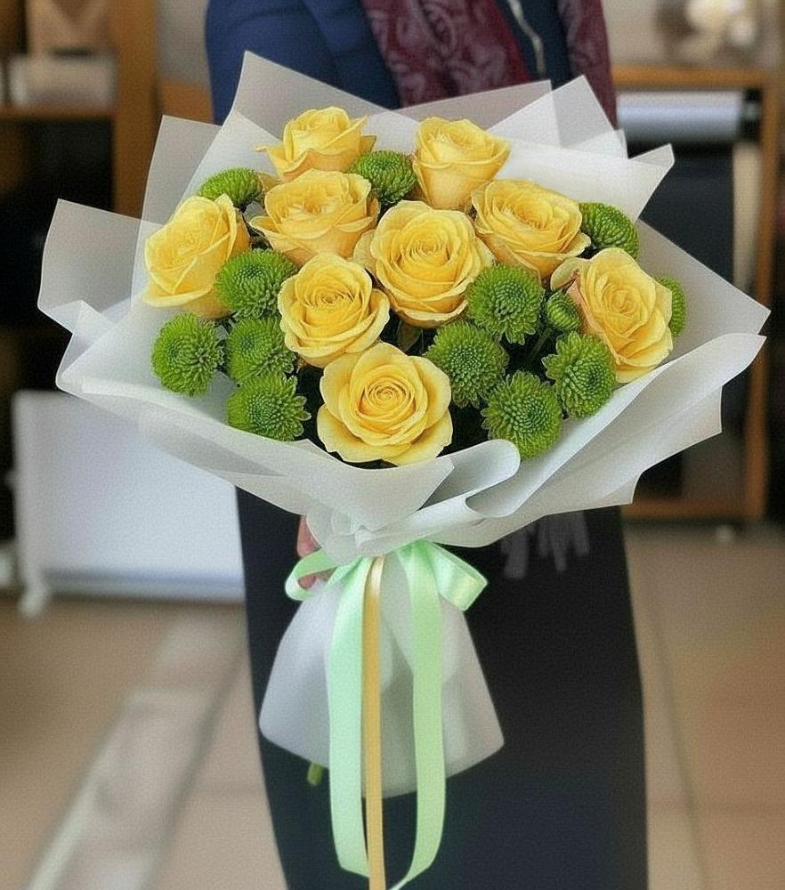 Букет цветов из: Хризантемы и Розы в Вад