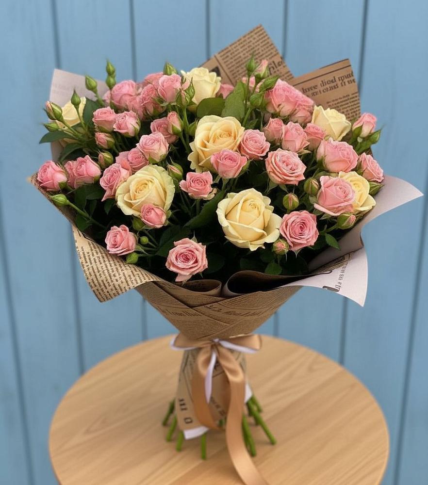 Букет цветов из: Розы в Вад