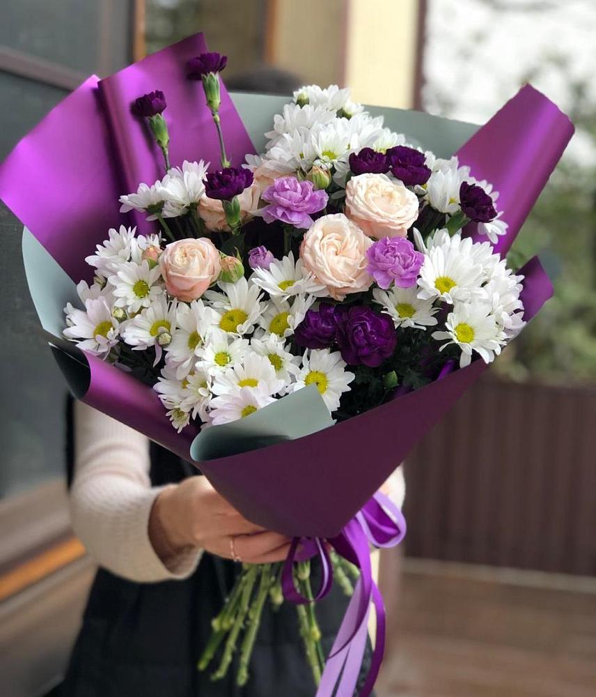 Букет цветов из: Хризантемы, Гвоздики и Розы в Вад