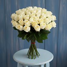 Букет 51 Белая роза Эдлесс Лав в Вад