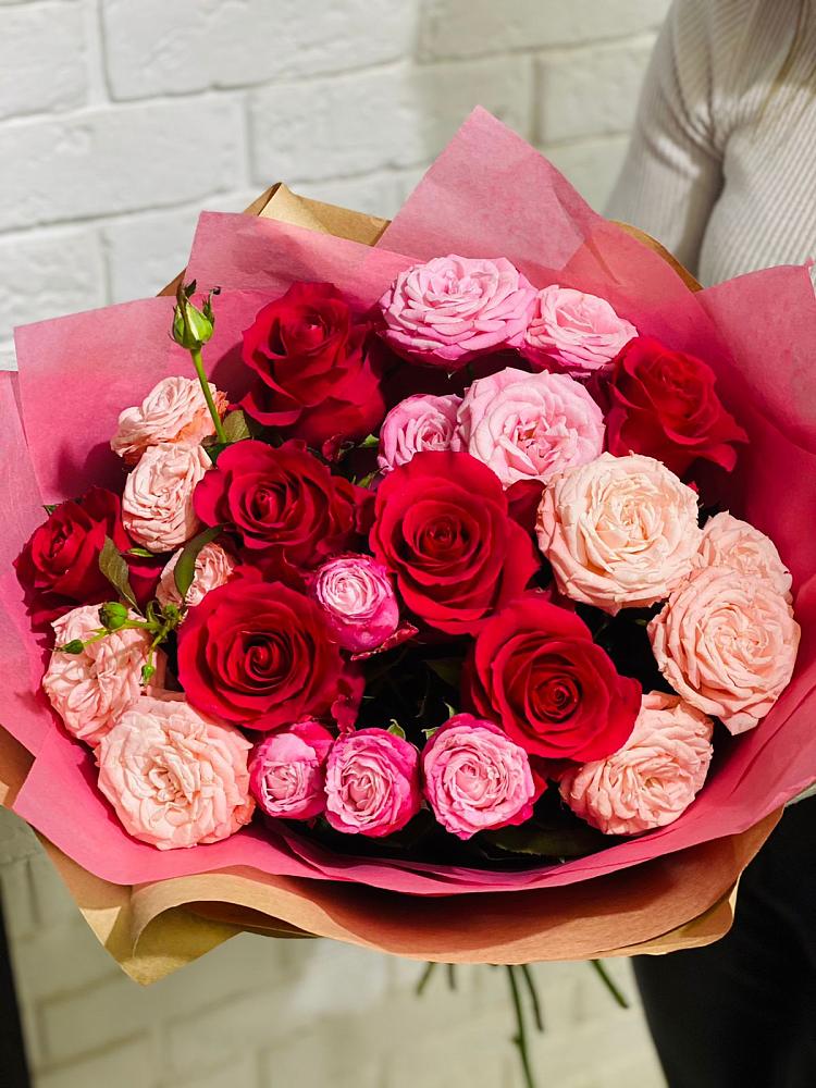 Букет цветов из: Розы в Вад