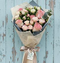 Букет цветов из:  Розы #REPLACE_PRED# Вад