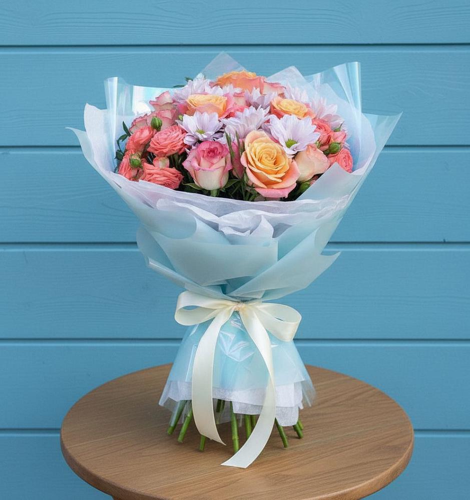 Букет цветов из: Хризантемы и Розы в Вад