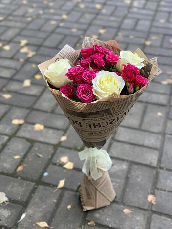 Букет цветов из: Розы в Вад
