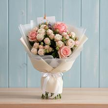 Букет цветов из:  Розы в Вад
