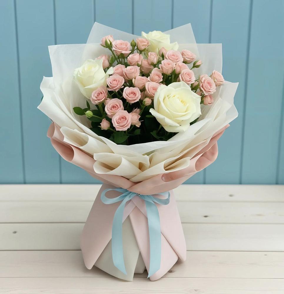 Букет цветов из: Розы в Вад