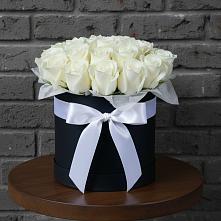 Цветочная композиция из Розы в шляпной коробке в Вад